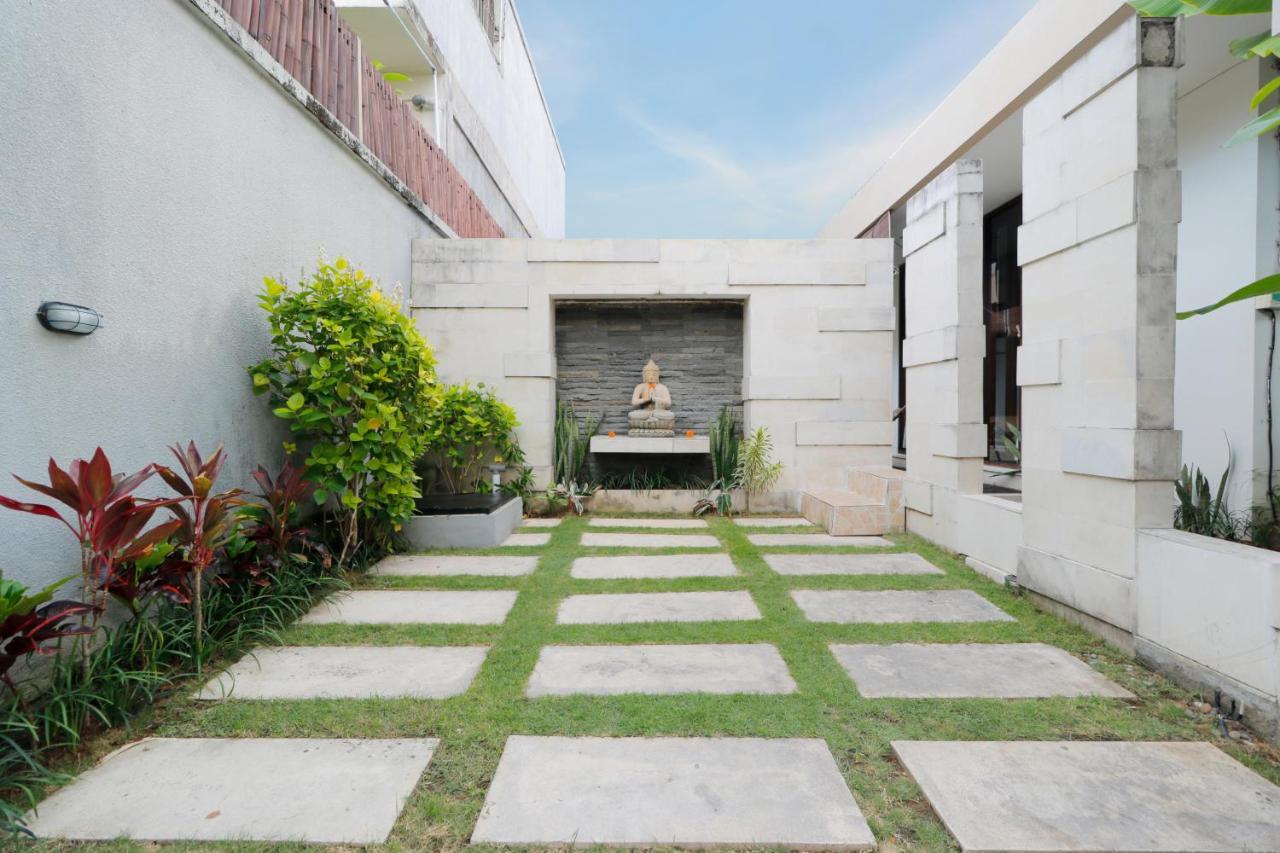 Sudha Villa Bali Baik-Baik Семиньяк Экстерьер фото